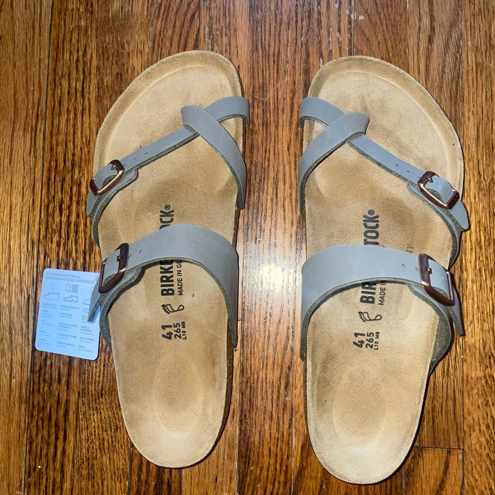 Birkenstock sandals BRAND NEW NEVER WORN!